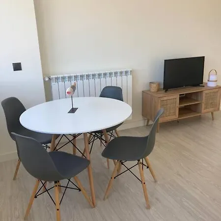 Piso Acogedor Entre Mar Y Montana Посада-де-Льянес